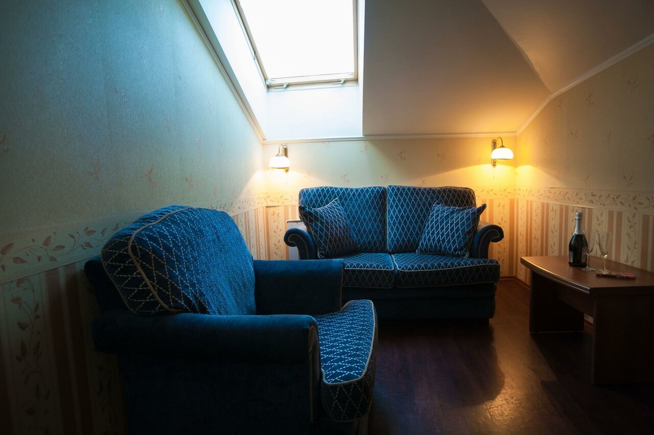 Гостиница Купеческий клуб Бор-63