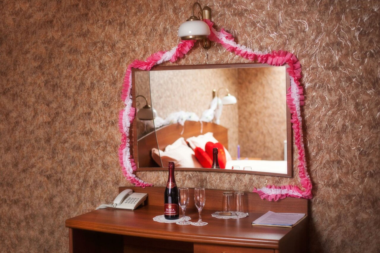 Гостиница Купеческий клуб Бор-28