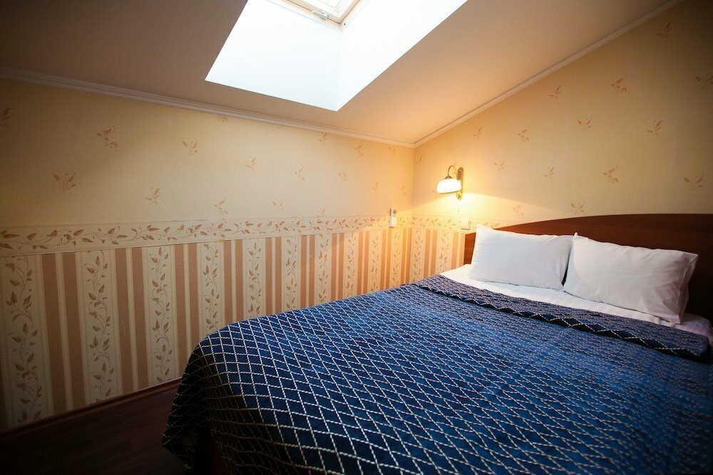 Гостиница Купеческий клуб Бор-66