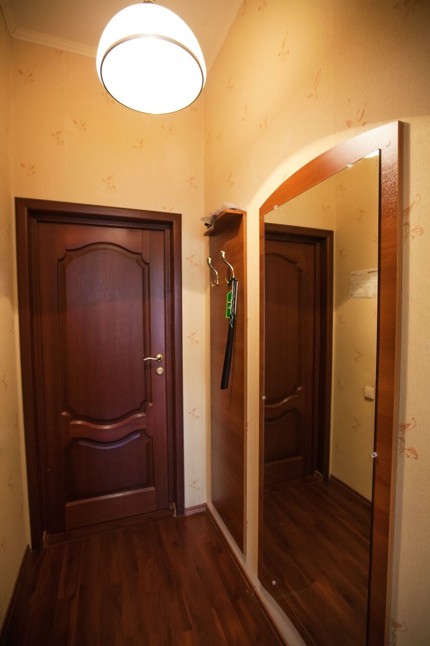 Гостиница Купеческий клуб Бор-188