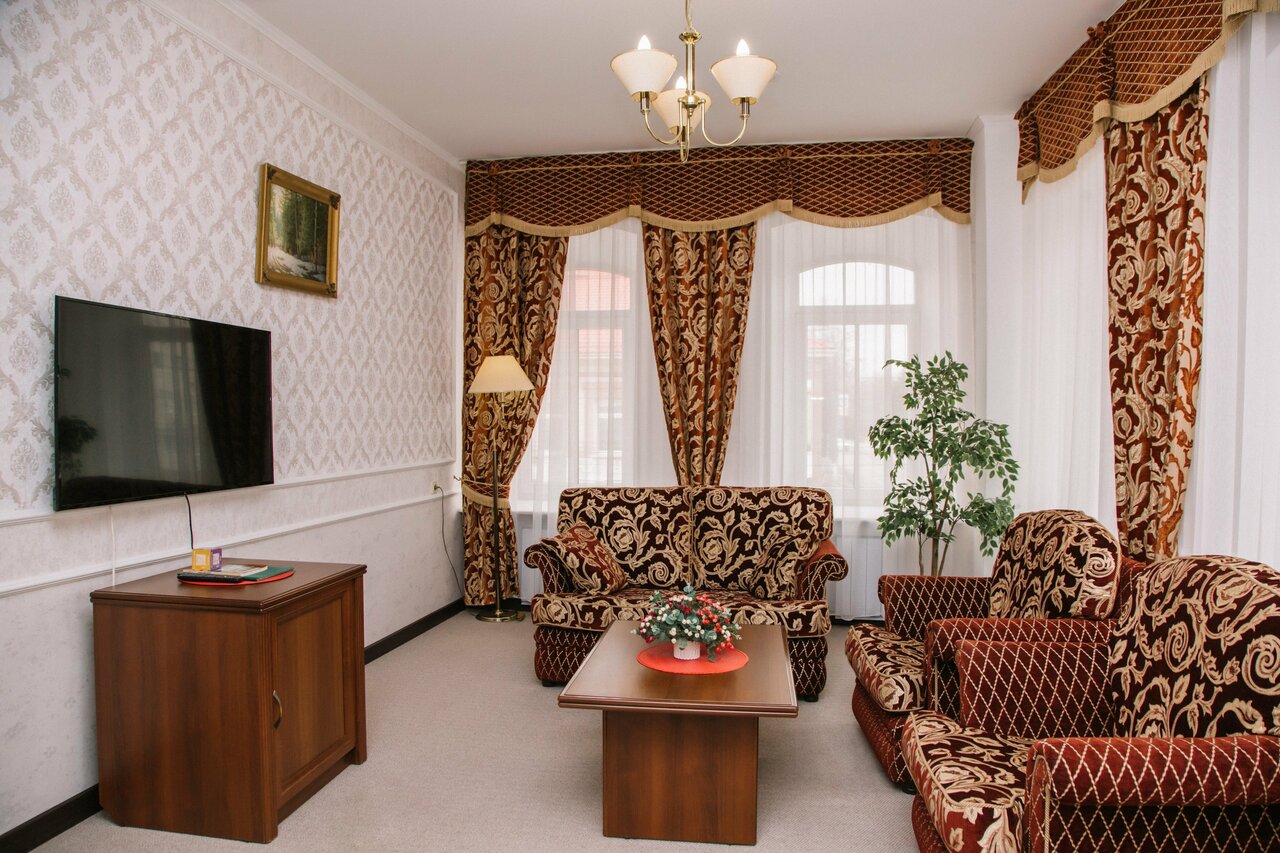 Гостиница Купеческий клуб Бор-115