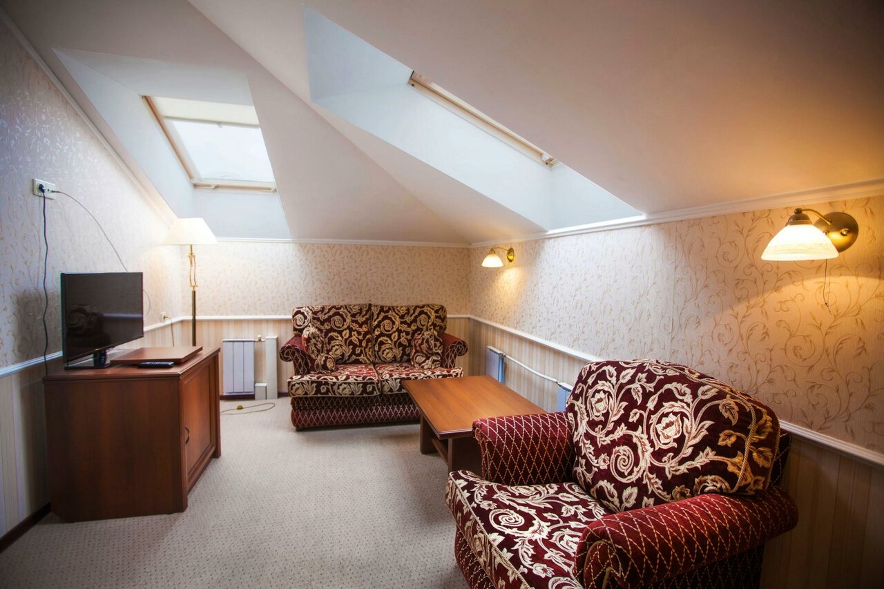 Гостиница Купеческий клуб Бор-110