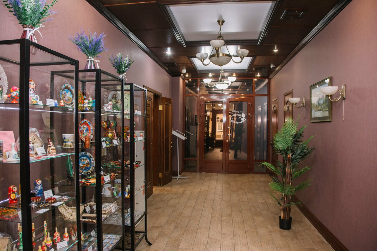 Гостиница Купеческий клуб Бор-8