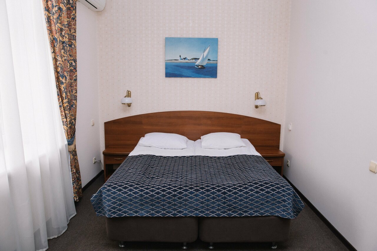 Гостиница Купеческий клуб Бор-61