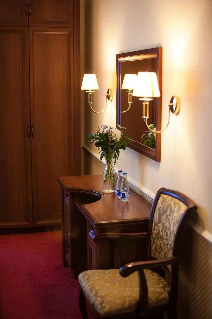 Гостиница Купеческий клуб Бор-116