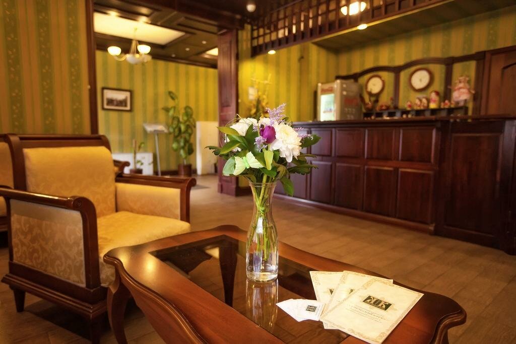 Гостиница Купеческий клуб Бор-103