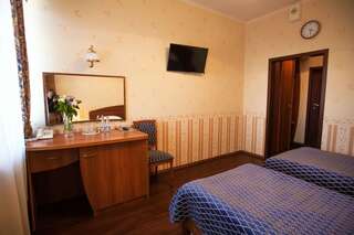 Гостиница Купеческий клуб Бор "Twin" (2 чел.)-3