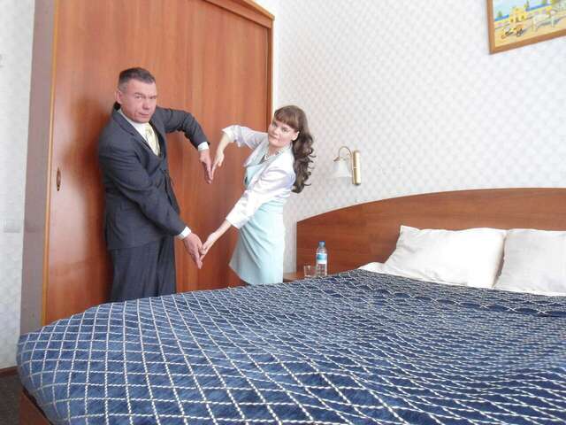 Гостиница Купеческий клуб Бор-209