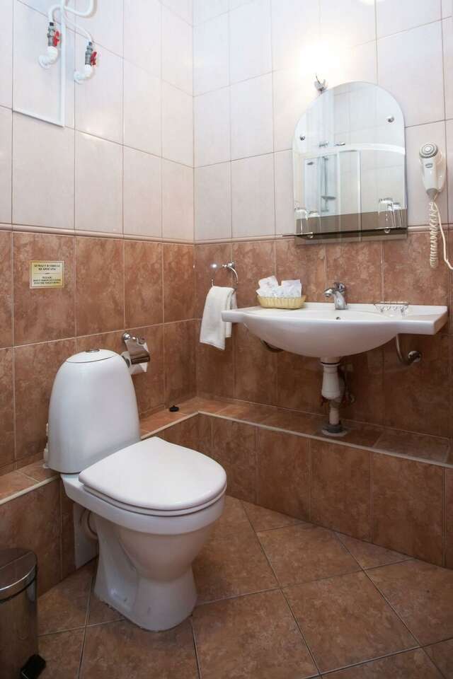 Гостиница Купеческий клуб Бор-158