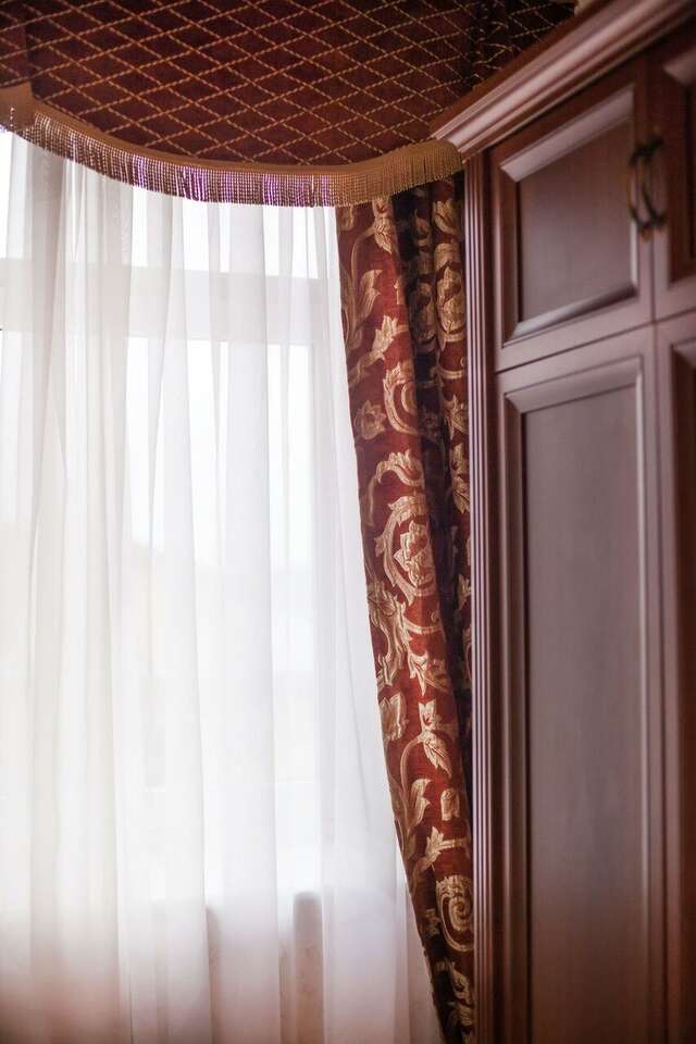 Гостиница Купеческий клуб Бор-90