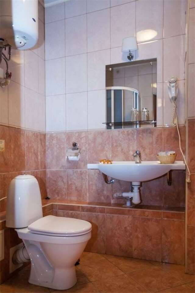 Гостиница Купеческий клуб Бор-133