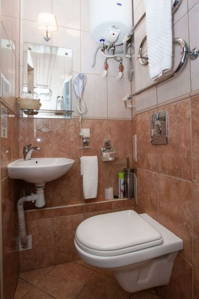 Гостиница Купеческий клуб Бор-76